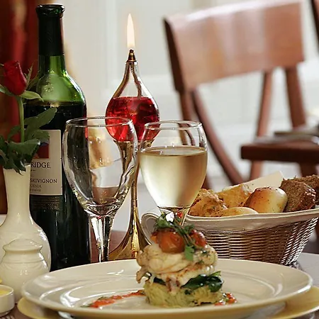 Killeen House And Rozzers Restaurant 3*